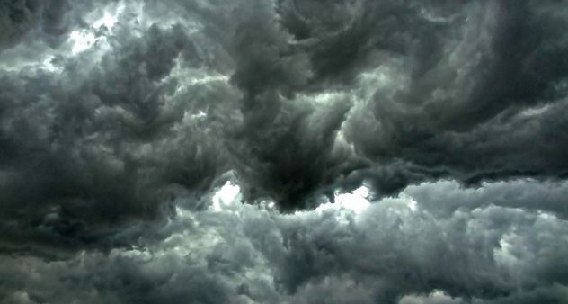Dark clouds in turbulent flow